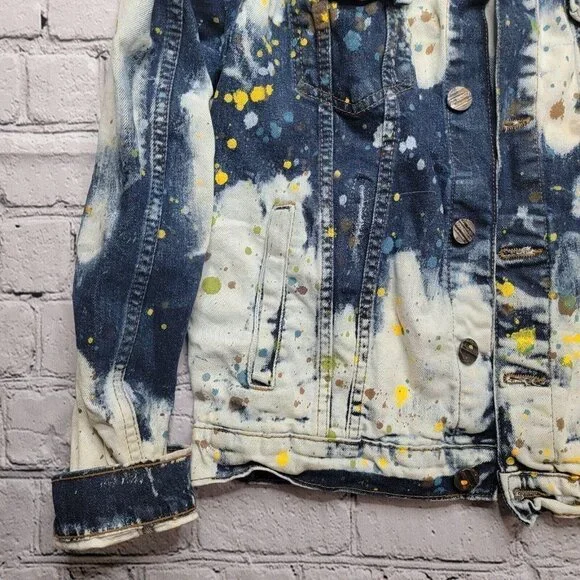 FRWD Denim Blue White Splattered Paint Jean Jacket Size M